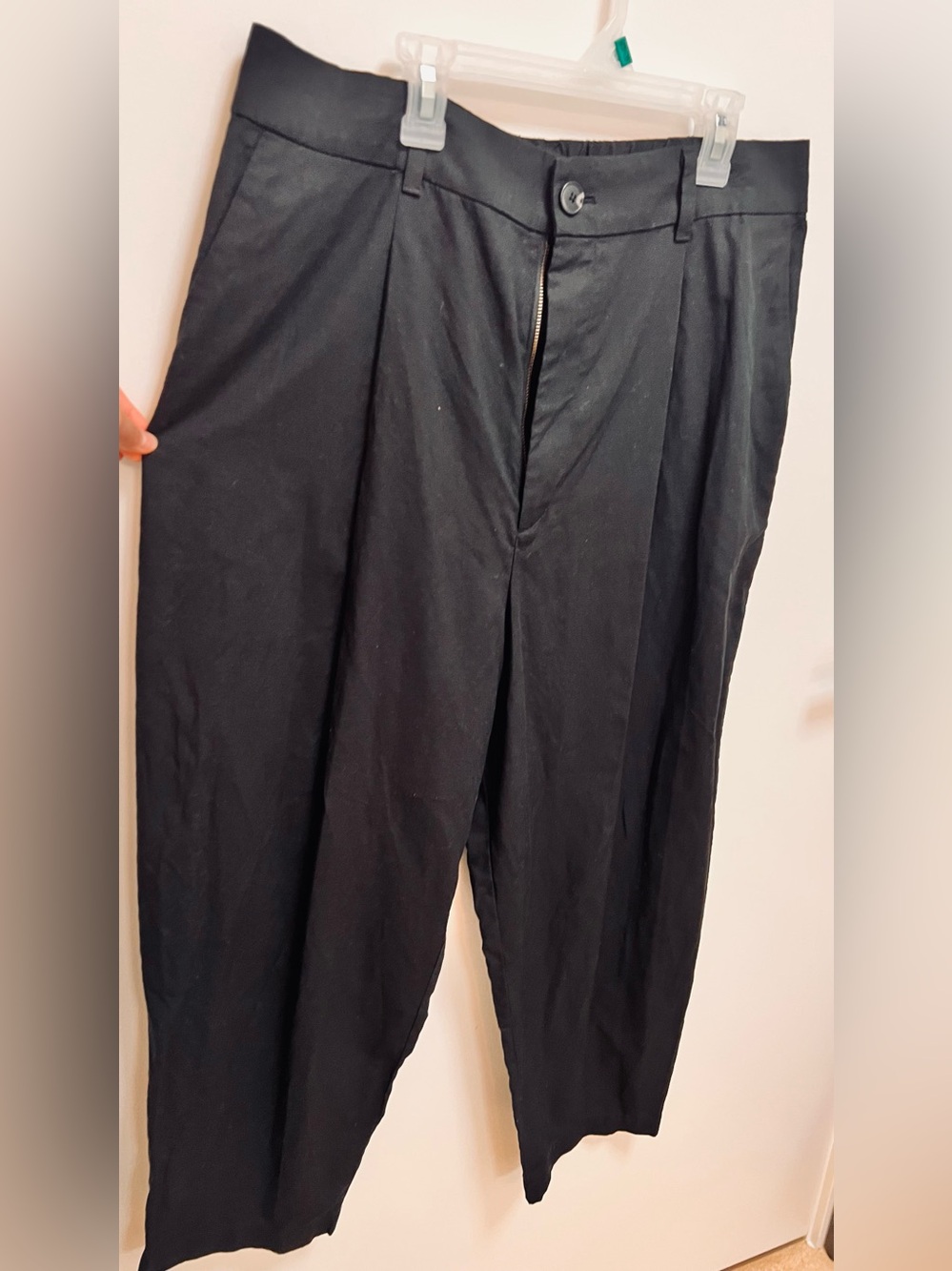 Uniqlo Comptoir Des Cotonniers Black Pleated Linen Trousers - Picture 6 of 6